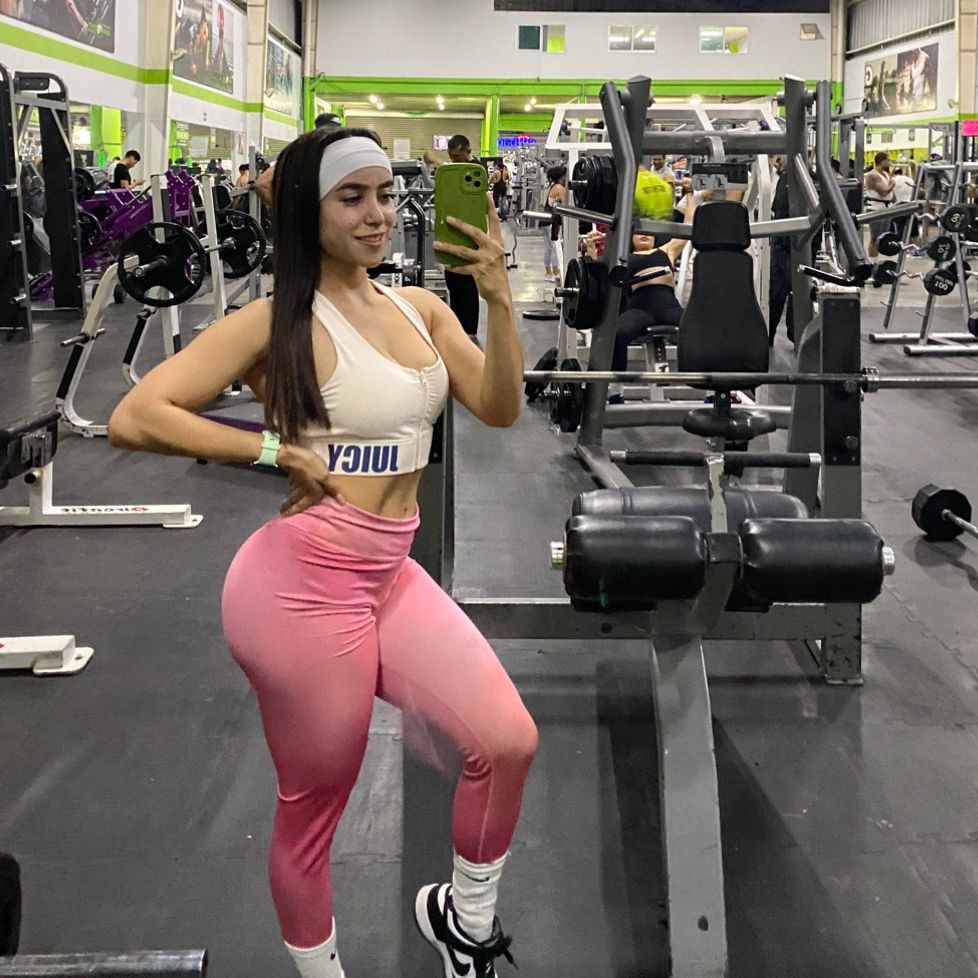 Karina Guzman | Rate 5